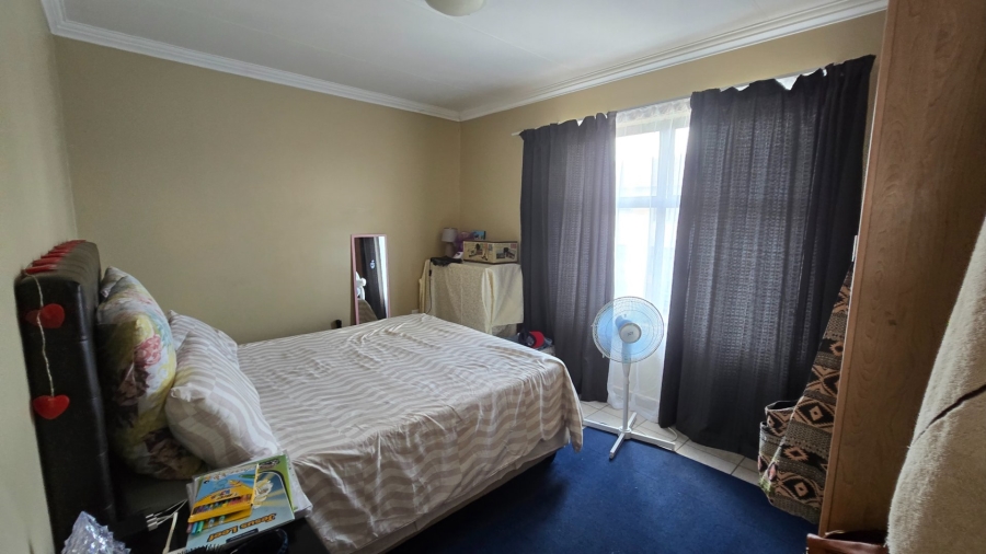 2 Bedroom Property for Sale in Pellissier Free State